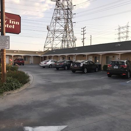 Colony Inn Motel 벨플라워 외부 사진